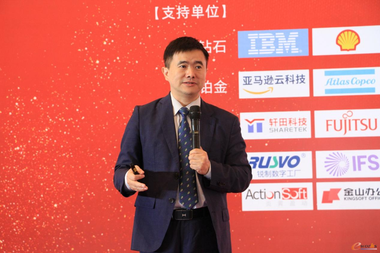 国家智能制造专家委员会委员、e-works CEO黄培博士